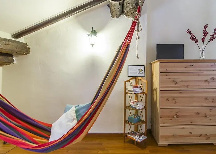 Guesthost - Rainbow * 볼로냐